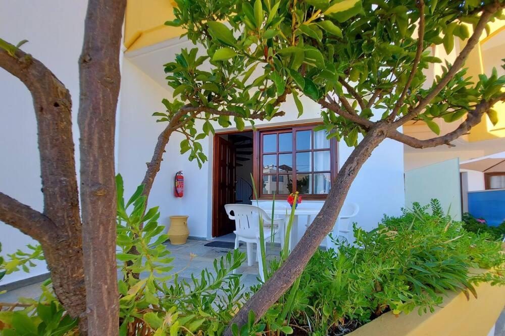 Menelaos Apartments Daratsos 외부 사진
