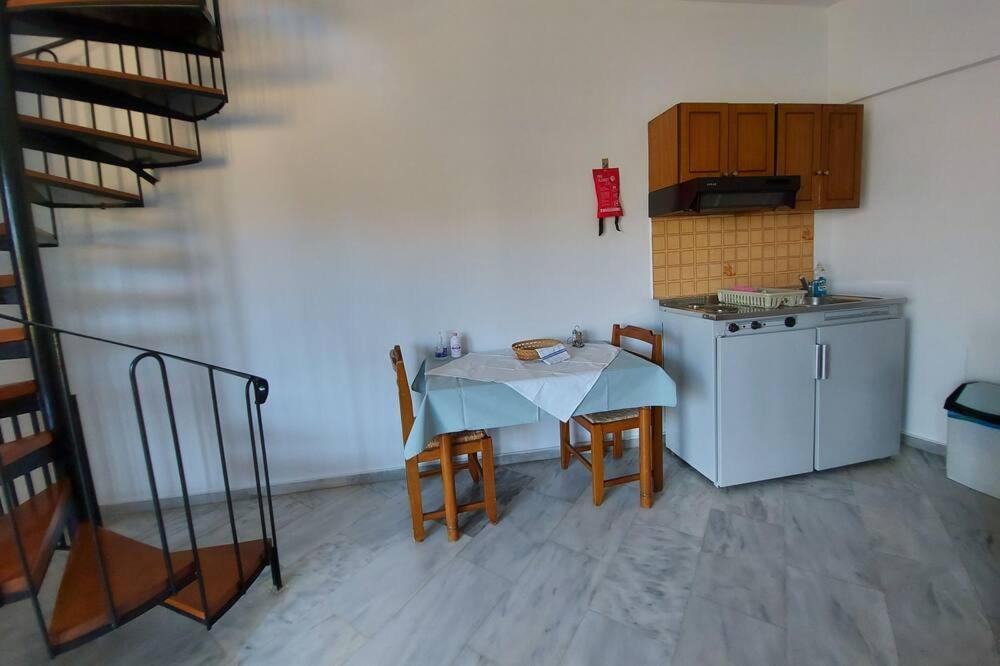 Menelaos Apartments Daratsos 외부 사진