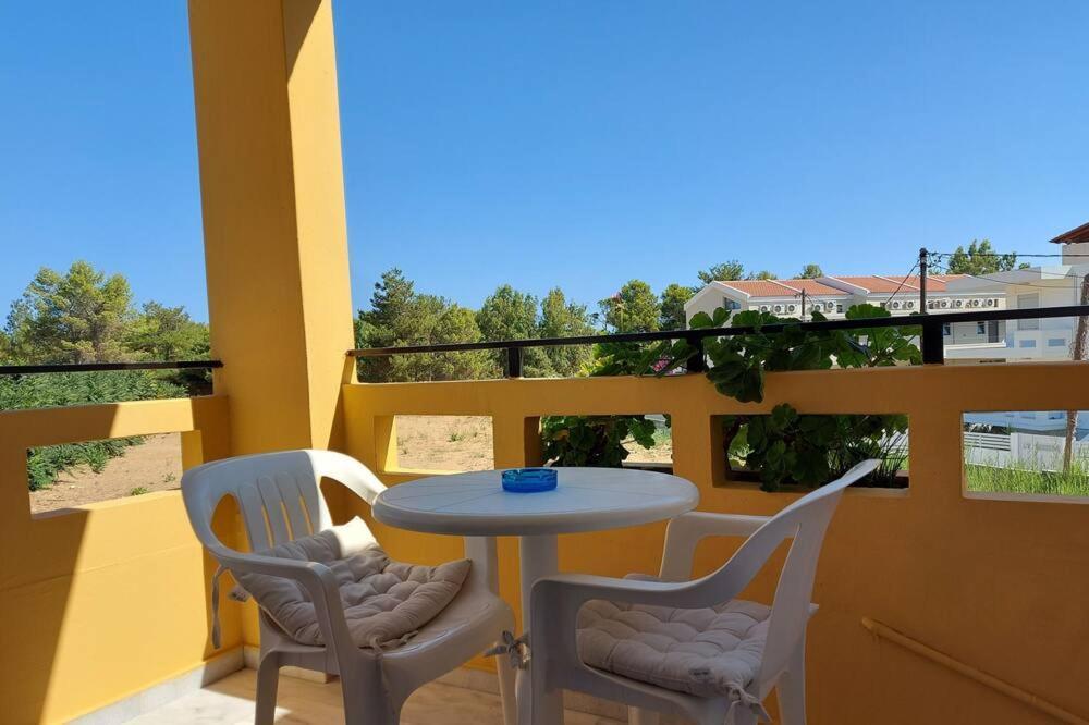 Menelaos Apartments Daratsos 외부 사진