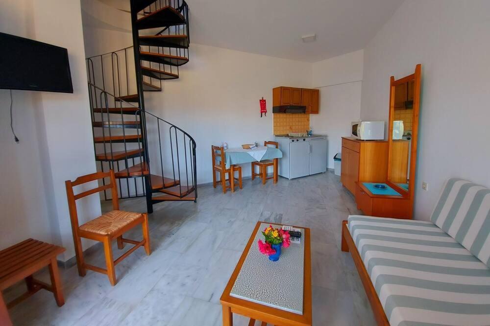 Menelaos Apartments Daratsos 외부 사진